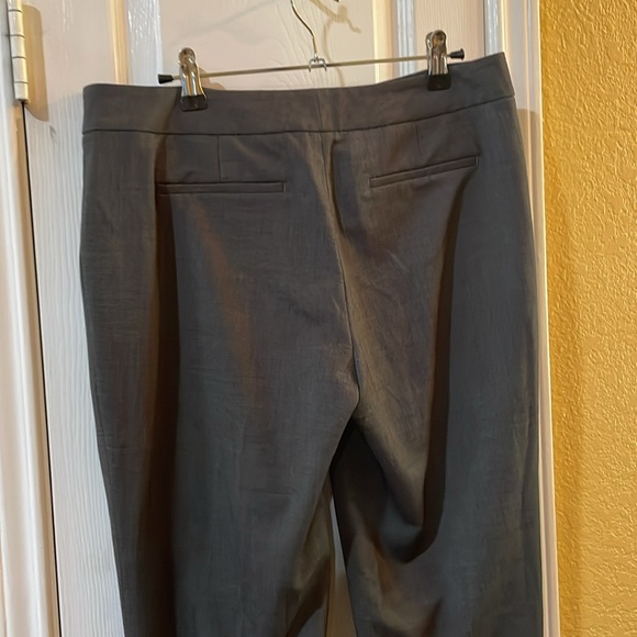 Tahari Grey Dress Pants Size 6 - Picture 7 of 8